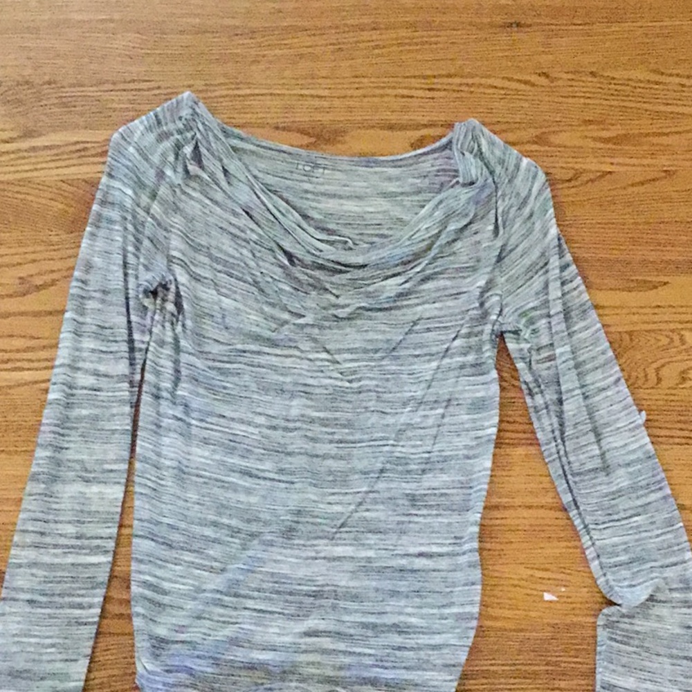 Grey LOFT scoop next shirt.